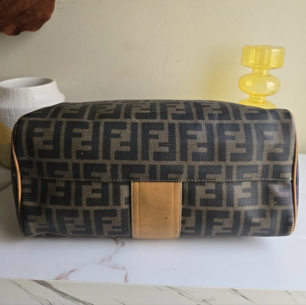 ⛔️SOLD⛔️Vintage Fendi Zucca Brown Monogram Canvas Top Handle Boston Bag - Picture 8 of 16